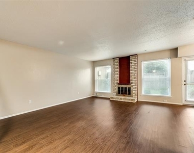 3101 Duck Creek Parkway - Photo Thumbnail 2