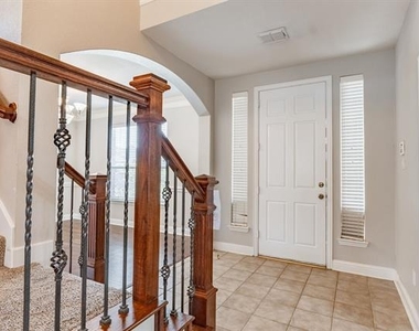 1100 Cedar Valley Drive - Photo Thumbnail 5