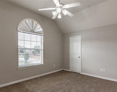 1100 Cedar Valley Drive - Photo Thumbnail 34