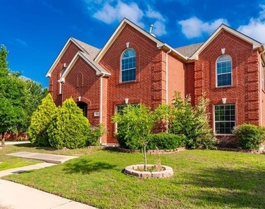 1100 Cedar Valley Drive - Photo Thumbnail 1