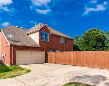 1100 Cedar Valley Drive - Photo Thumbnail 36
