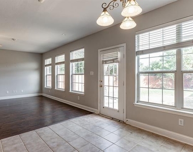 1100 Cedar Valley Drive - Photo Thumbnail 15