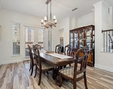 1506 Hennessey Drive - Photo Thumbnail 5