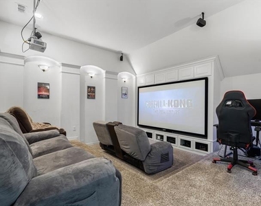 1506 Hennessey Drive - Photo Thumbnail 16