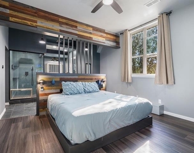 1506 Hennessey Drive - Photo Thumbnail 17