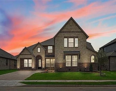 1012 Ridgehurst Road - Photo Thumbnail 38