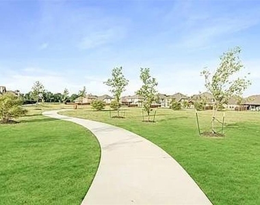 1012 Ridgehurst Road - Photo Thumbnail 31