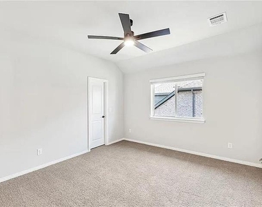 1012 Ridgehurst Road - Photo Thumbnail 20