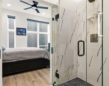 2102 N Prairie Avenue - Photo Thumbnail 19