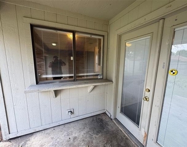 1940 Willow Vale Drive - Photo Thumbnail 22