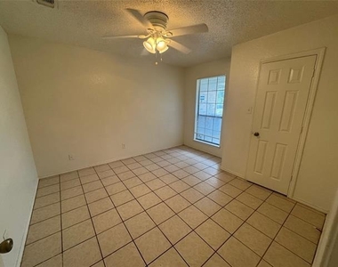 1940 Willow Vale Drive - Photo Thumbnail 16