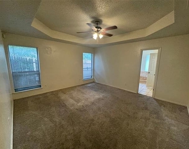 1940 Willow Vale Drive - Photo Thumbnail 10
