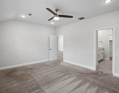 317 Fire Rock Drive - Photo Thumbnail 23