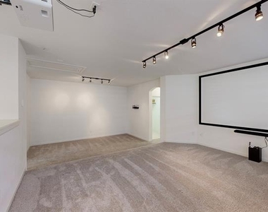 123 Palacio Street - Photo Thumbnail 17
