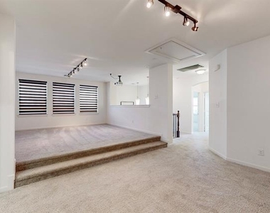 123 Palacio Street - Photo Thumbnail 18