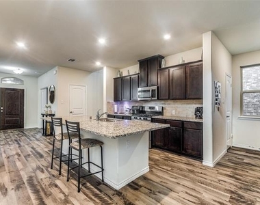 2416 Evening Stone Drive - Photo Thumbnail 4