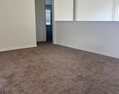 2416 Evening Stone Drive - Photo Thumbnail 14