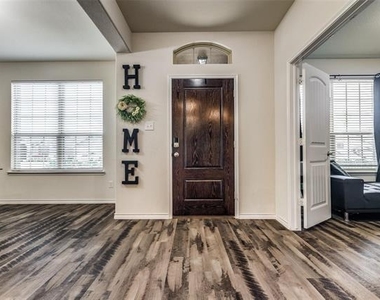 2416 Evening Stone Drive - Photo Thumbnail 3