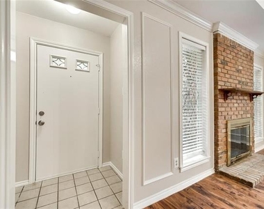 6108 Paradise Drive - Photo Thumbnail 1