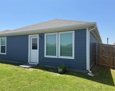 6533 Middlebury Drive - Photo Thumbnail 24