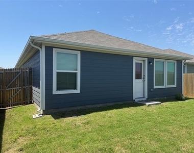 6533 Middlebury Drive - Photo Thumbnail 23