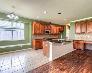 13955 Mill Town Drive - Photo Thumbnail 14