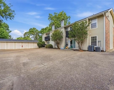 914 W Washington Street - Photo Thumbnail 21