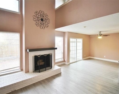 6110 Spyglass Lane - Photo Thumbnail 2