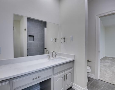 2121 Shari Lane - Photo Thumbnail 37