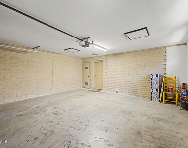 29 E Foothill Drive - Photo Thumbnail 22