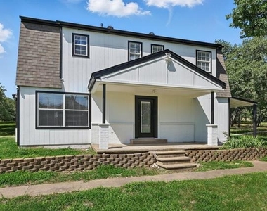1812 W Eldorado Parkway - Photo Thumbnail 34