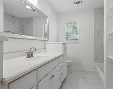1812 W Eldorado Parkway - Photo Thumbnail 31