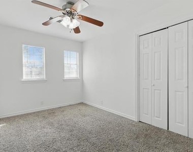 1812 W Eldorado Parkway - Photo Thumbnail 29