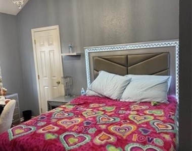 3219 Rosebank Drive - Photo Thumbnail 11