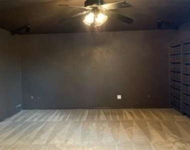 9113 Hope Drive - Photo Thumbnail 22