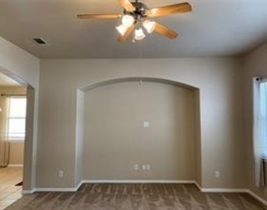 9113 Hope Drive - Photo Thumbnail 16