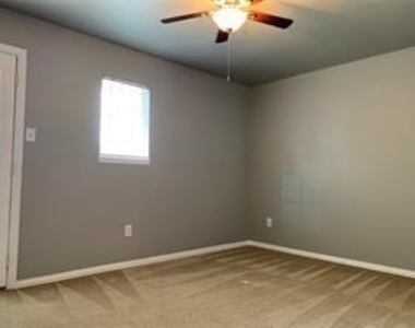 9113 Hope Drive - Photo Thumbnail 31