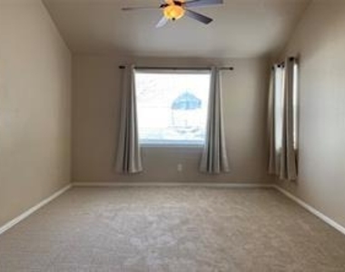 9113 Hope Drive - Photo Thumbnail 21