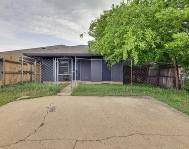 3422 Heritage Lane - Photo Thumbnail 25