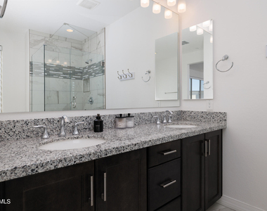 7349 E Vista Bonita Drive - Photo Thumbnail 22