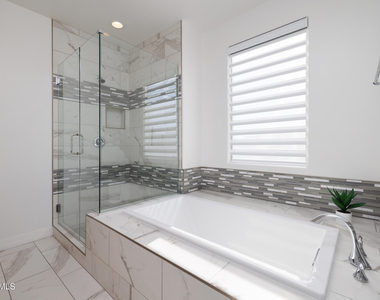 7349 E Vista Bonita Drive - Photo Thumbnail 21