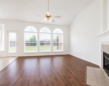 10057 Wyndbrook Drive - Photo Thumbnail 10