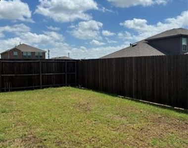 4624 Verdin Street - Photo Thumbnail 18
