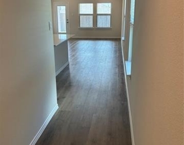 4624 Verdin Street - Photo Thumbnail 1