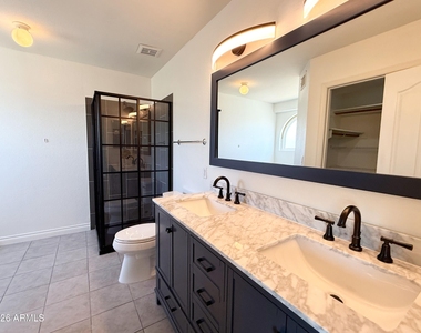 1249 W Kelly Lane - Photo Thumbnail 15