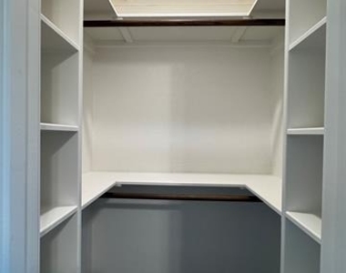 331 Sophia Lane - Photo Thumbnail 27