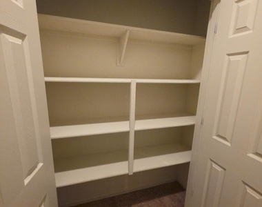16416 W Cottontail Lane - Photo Thumbnail 6