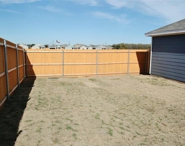 1230 Cherrybark Drive - Photo Thumbnail 16