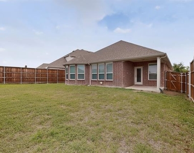 2717 Strand Lane - Photo Thumbnail 39
