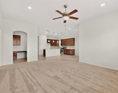2717 Strand Lane - Photo Thumbnail 9